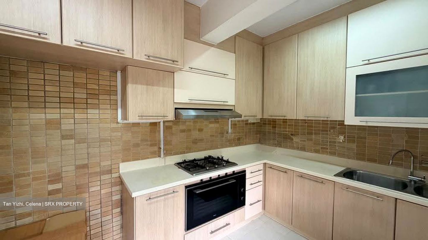 Hillcrest Arcadia (D11), Condominium #613538451